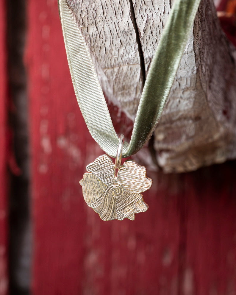 Flora Pendant